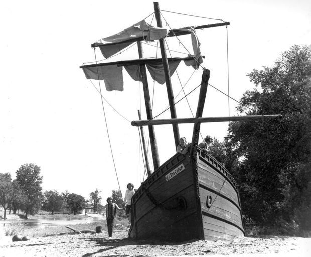 Robinson Crusoe's Island, Cedar River Park